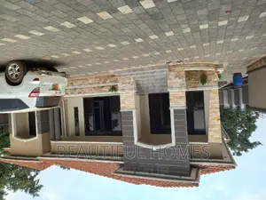 Furnished 5bdrm Mansion in Kira Tarmack for sale