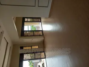 Furnished 5bdrm Mansion in Kira Tarmack for sale