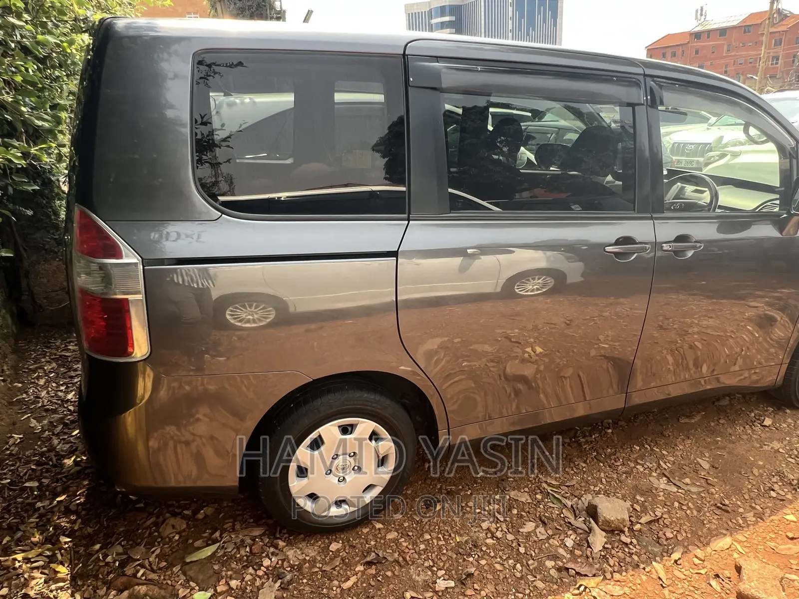 Toyota Noah 2009 Gray