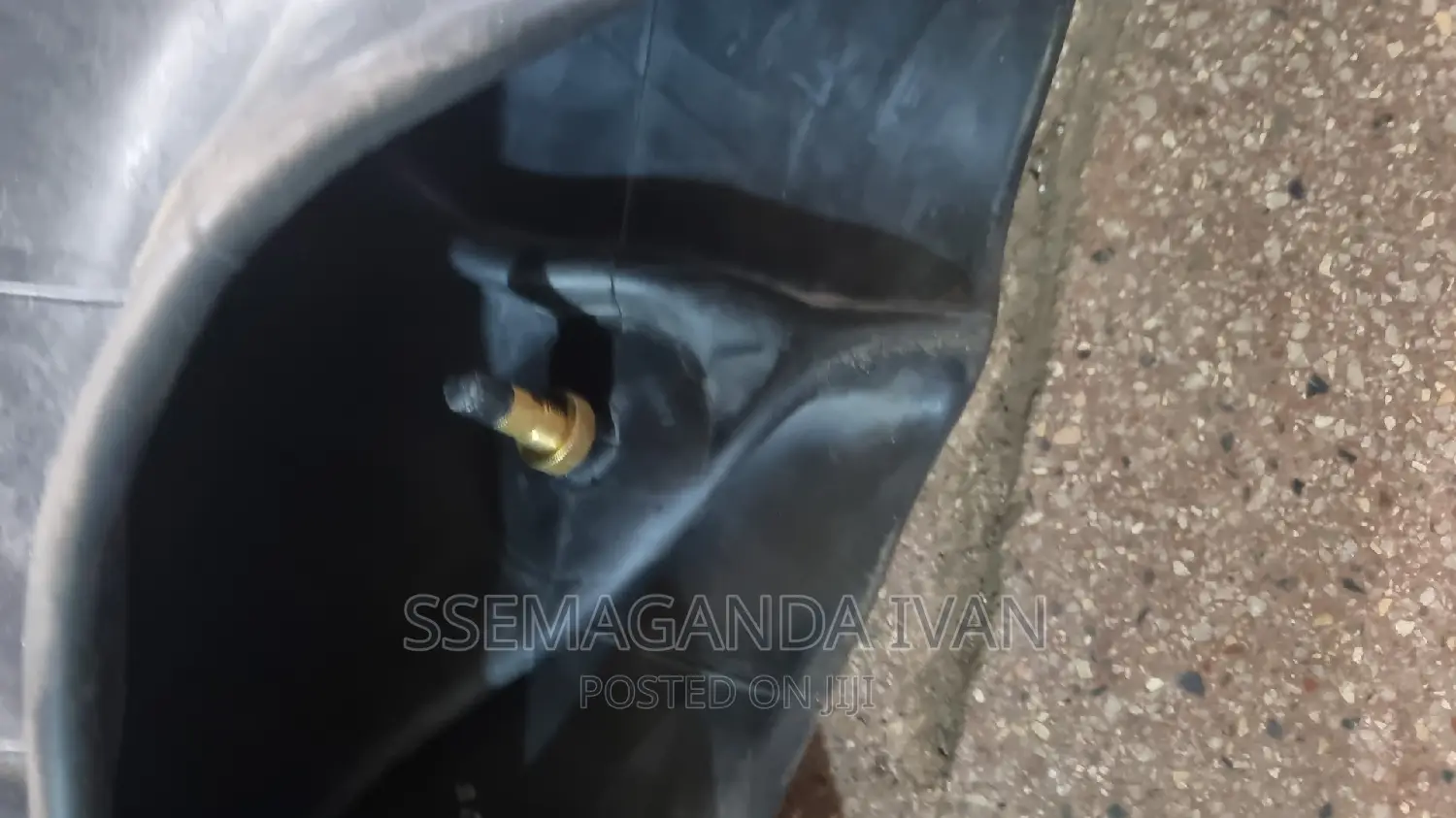 24.5r32 Tube