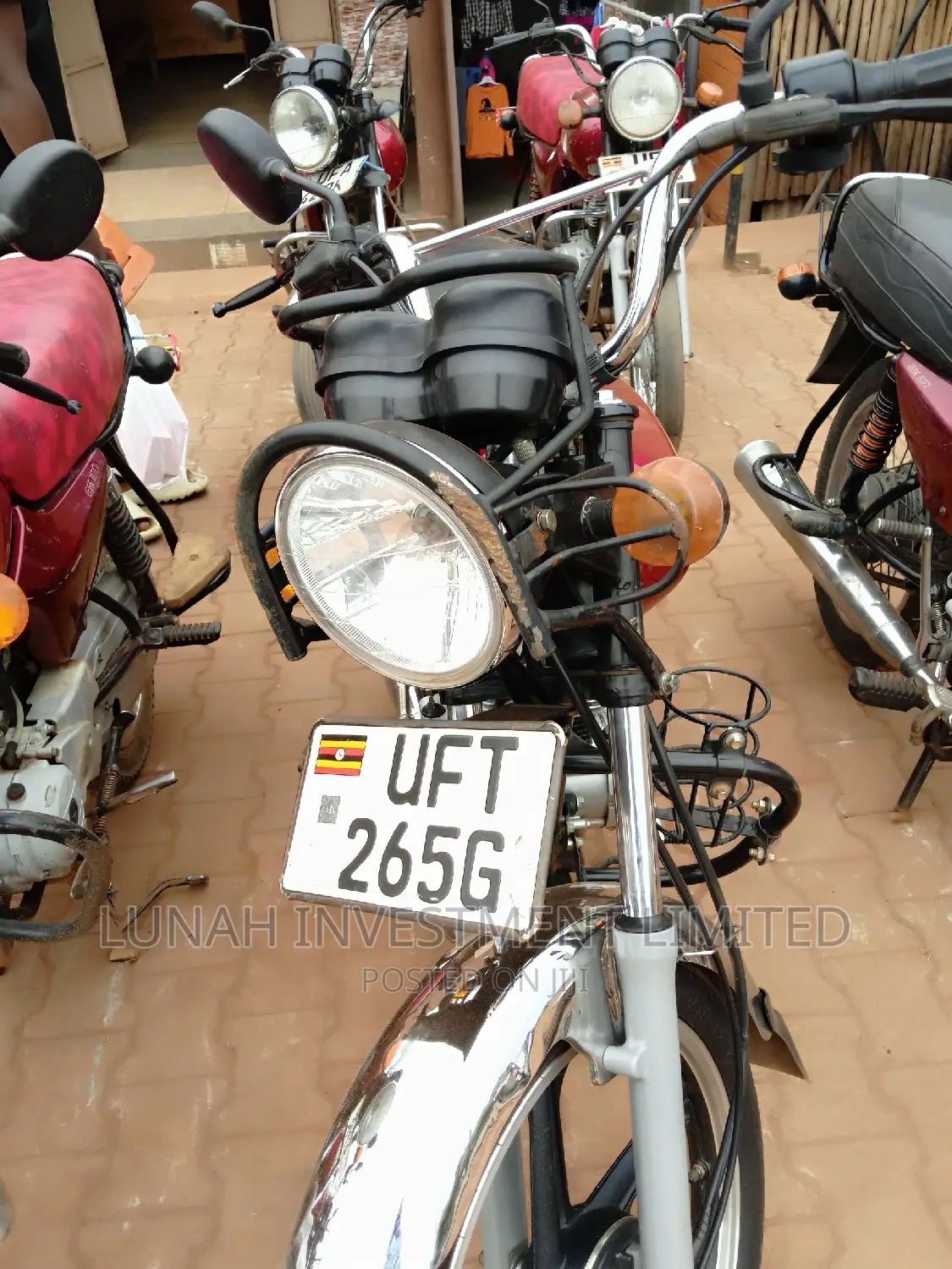 Bajaj Platina 100 2022 Red