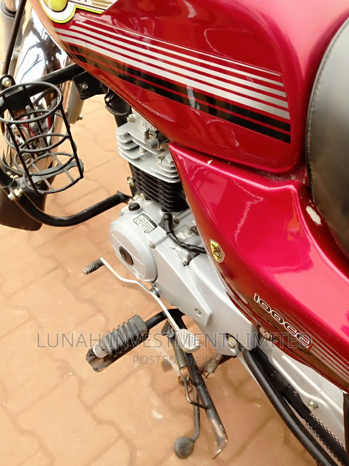 Bajaj Platina 100 2022 Red