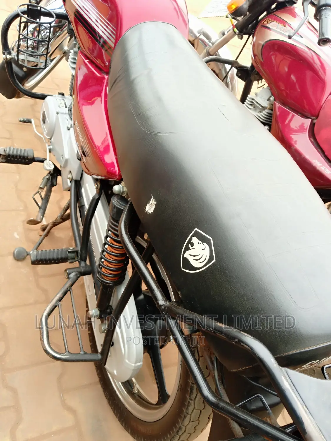 Bajaj Platina 100 2022 Red