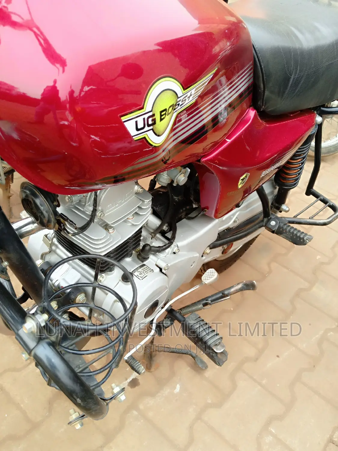 Bajaj Platina 100 2022 Red