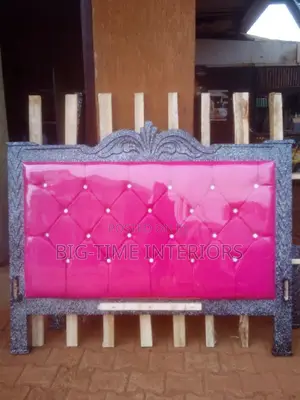 Strong 5by6 Pink Leather Bed