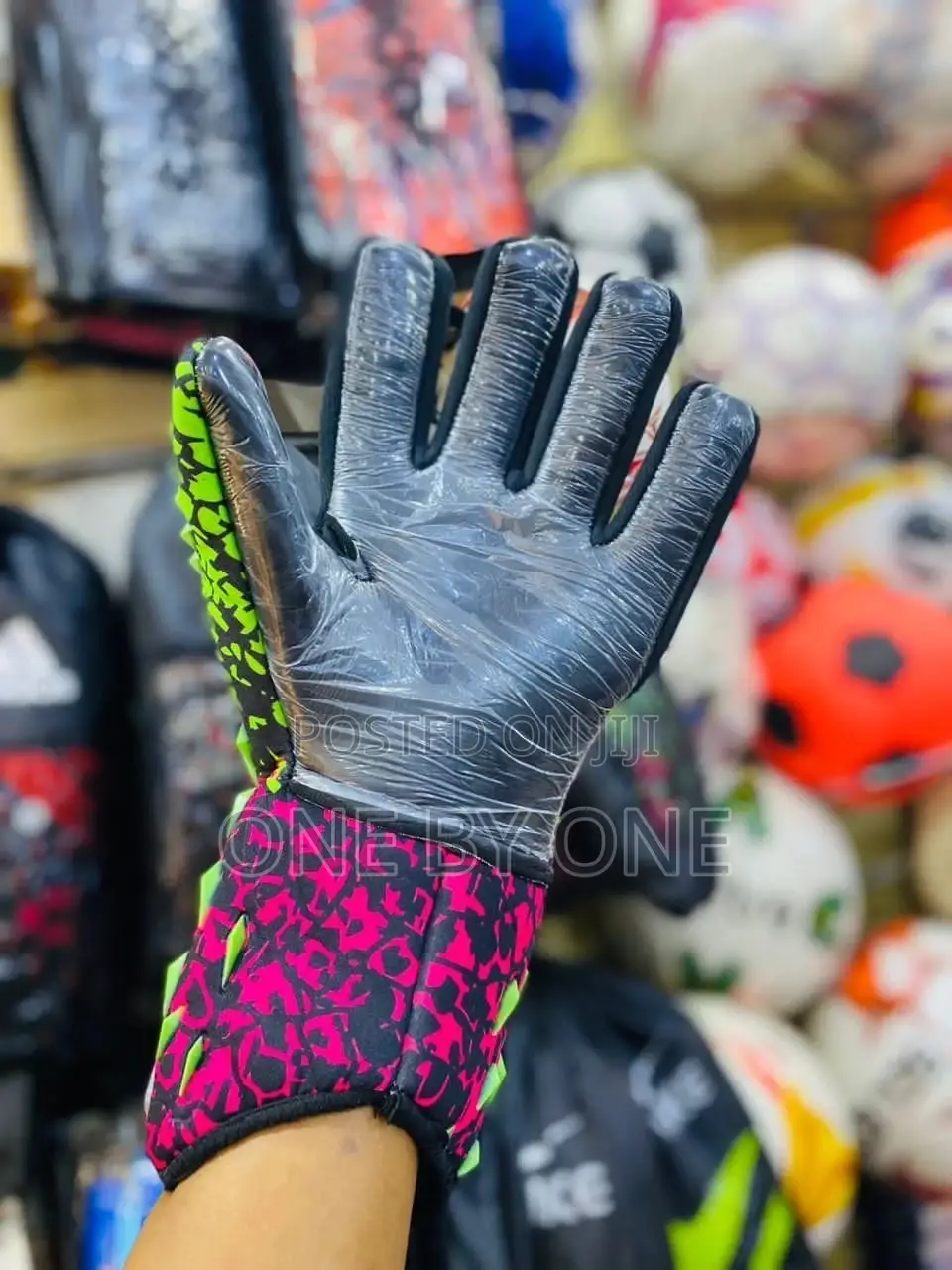 Goalkeeper Gloves Protector Gloves Latex