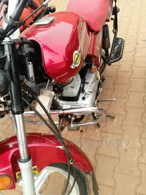 Yamaha Genesis 2023 Red