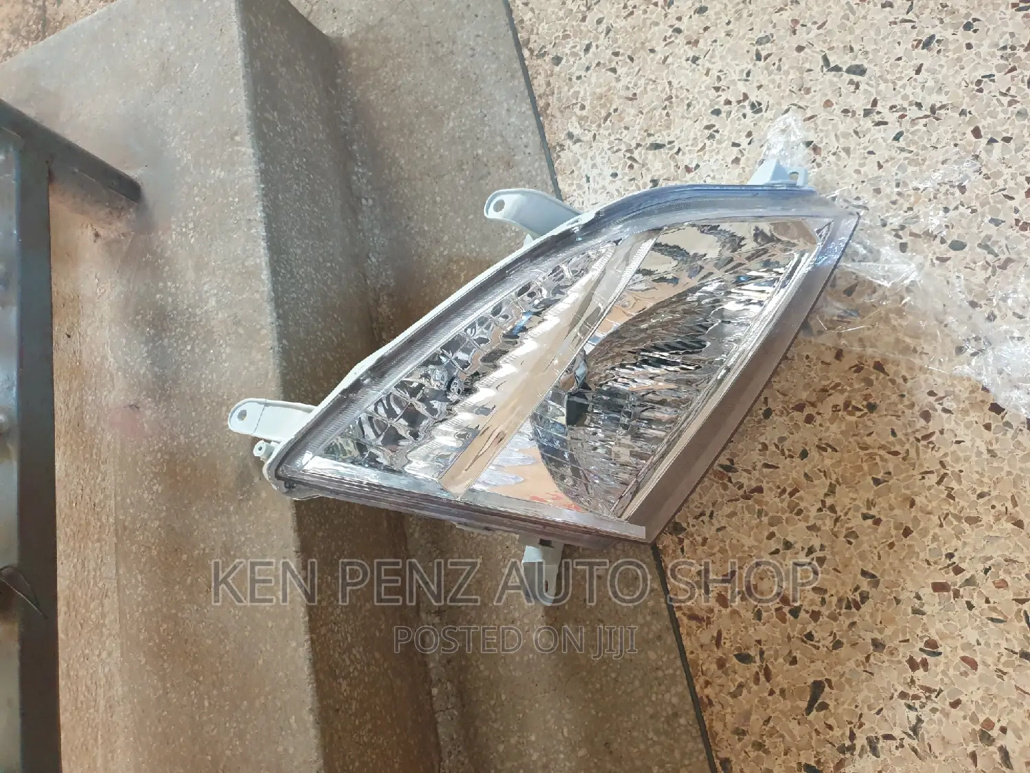 Headlamps Toyota Nadia