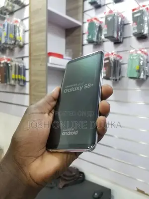 New Samsung Galaxy S8 Plus 64 GB Silver