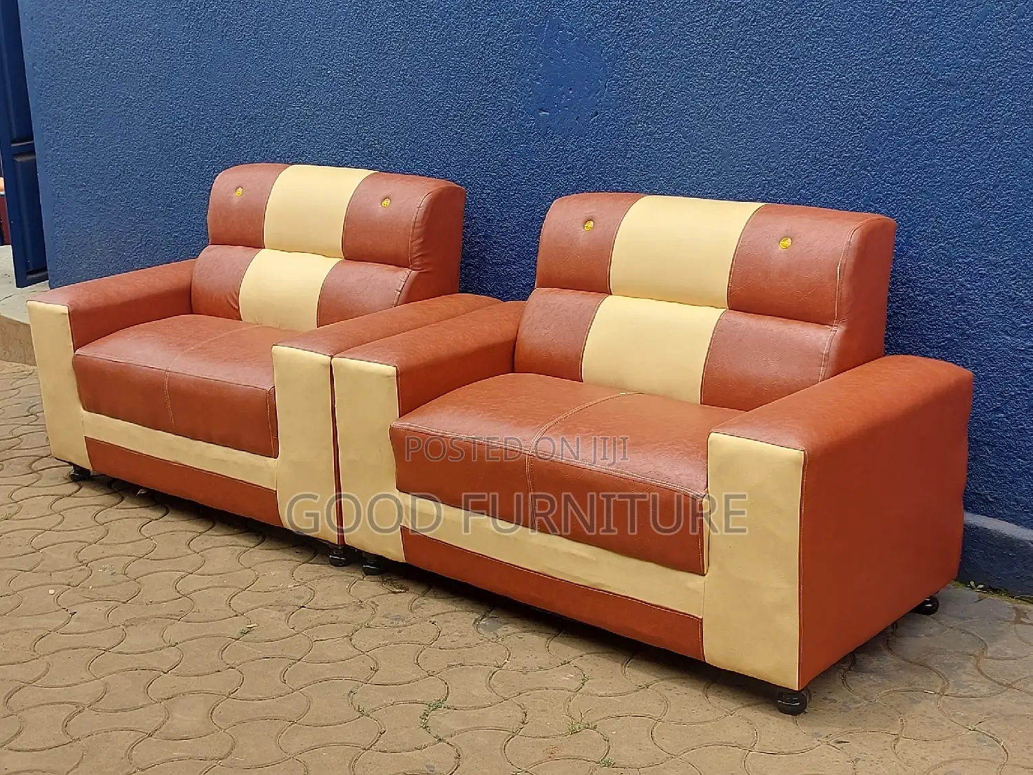 Luxurious Four Seaters Sofas
