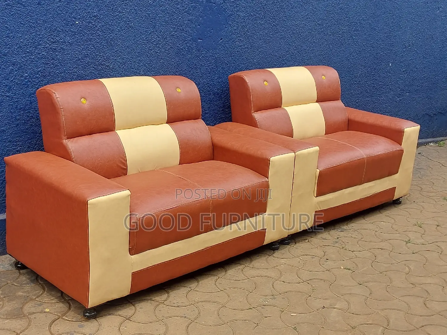 Luxurious Four Seaters Sofas