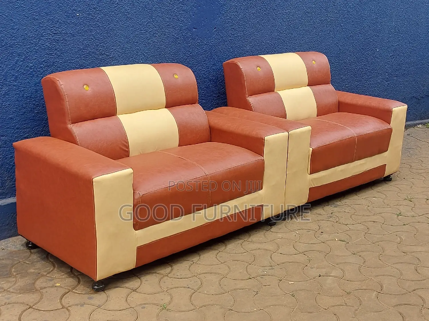 Luxurious Four Seaters Sofas