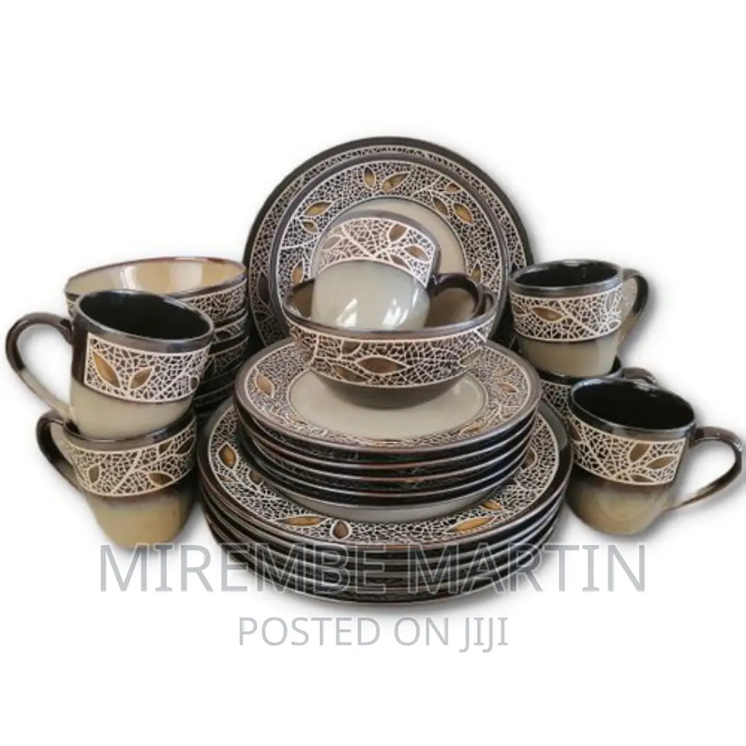 16 Piece Leaf Design Plates, Cups, Bowls Dinner Set –