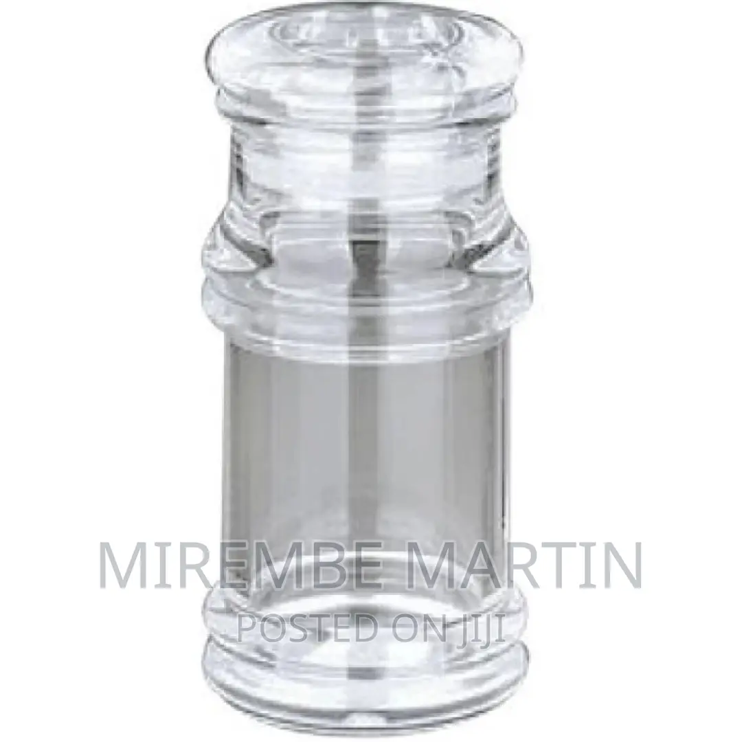 Acrylic Salt and Pepper Shakers Set