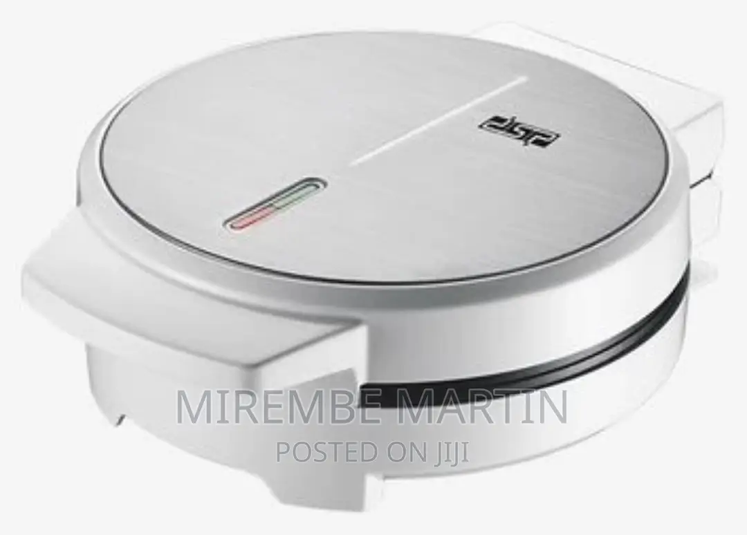 DSP Waffle Maker With Mini Heart-Shaped Waffles Grill -White