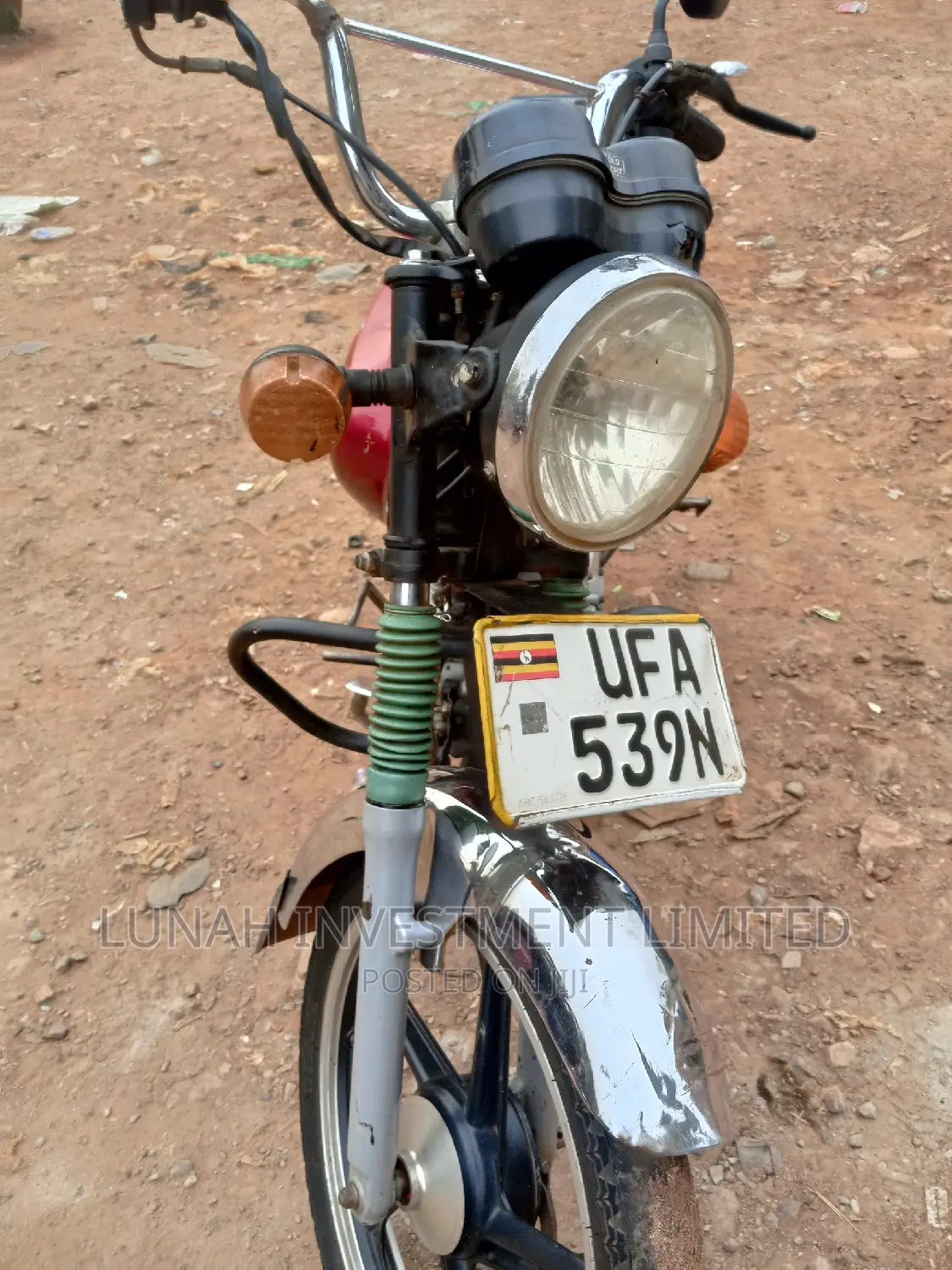 Bajaj Avenger 160 Street 2022 Red