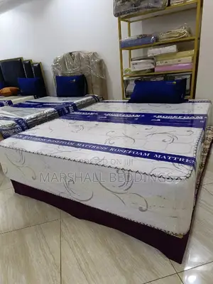 Photo - Latex Mattress 5*6/10inch-High Density