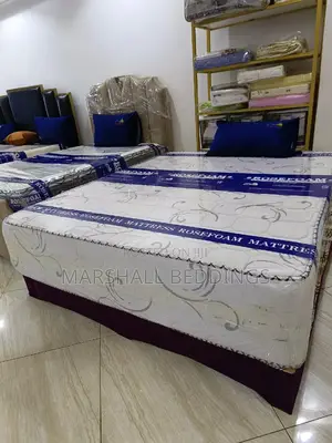 Photo - 4*6"12inch Latex High Density Mattress