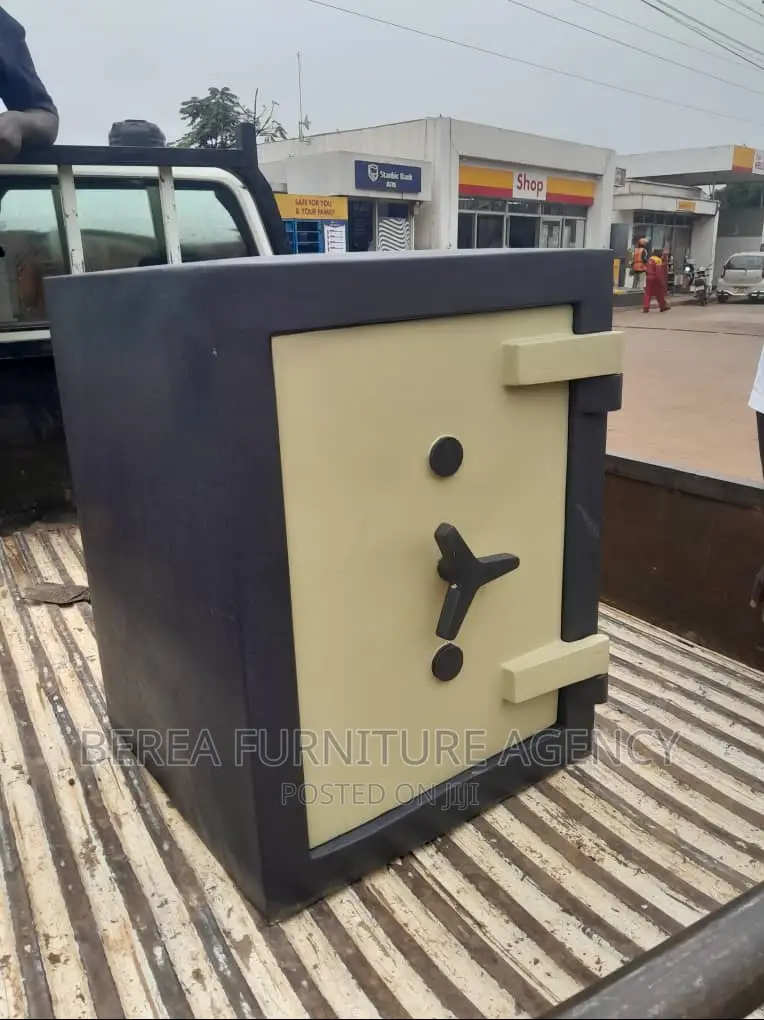 Heavy Duty Safes (400gks)