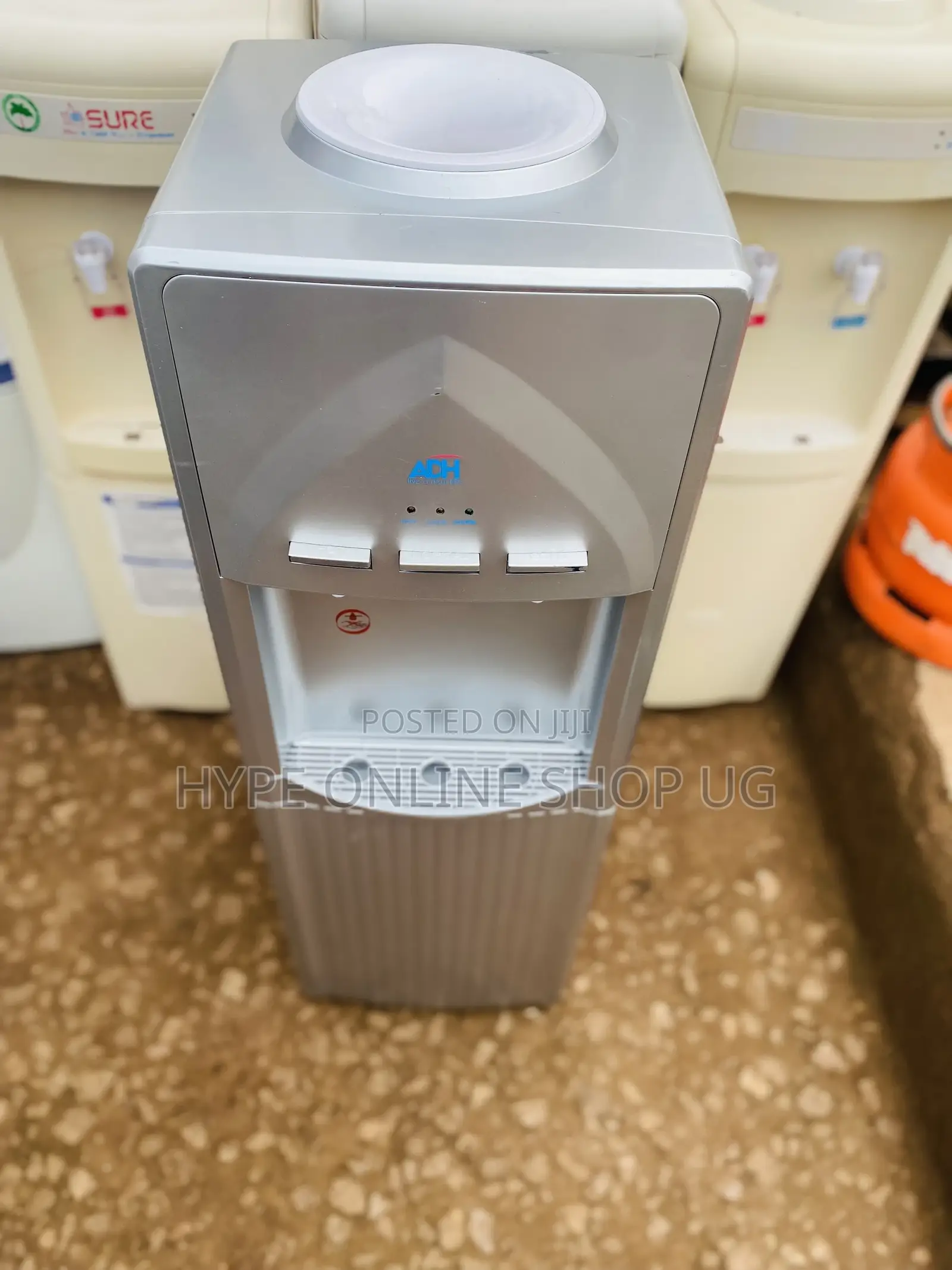 Hot and Cold Brandnew Water Dispenser 04