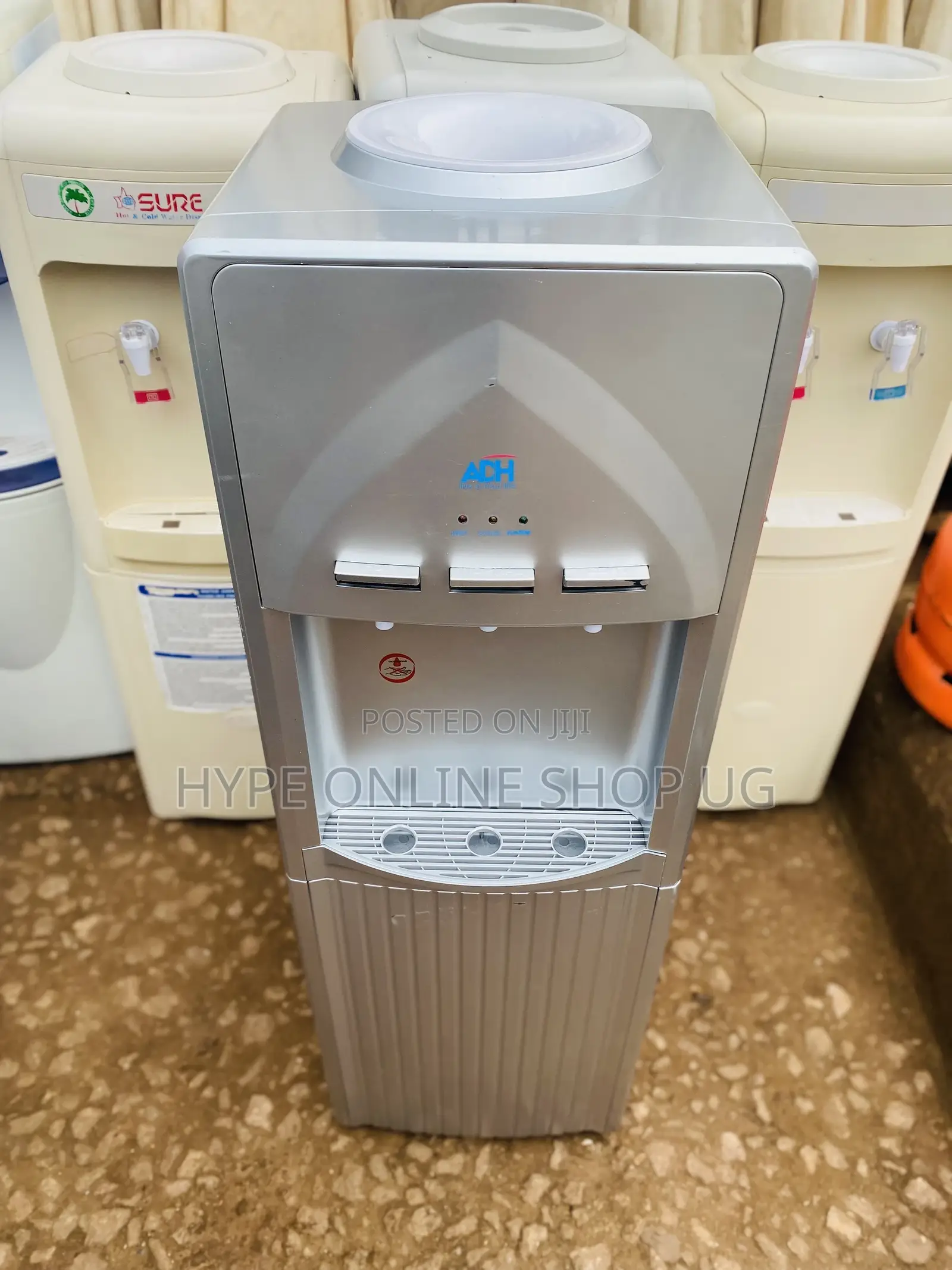Hot and Cold Brandnew Water Dispenser 04