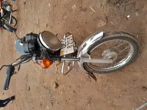 Bajaj Boxer 100 2019 Red