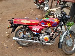 Bajaj Boxer 2023 Red