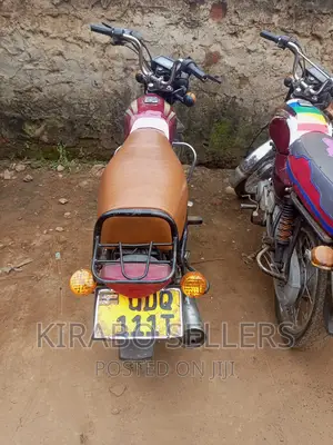 Bajaj Boxer 100 2015 Red