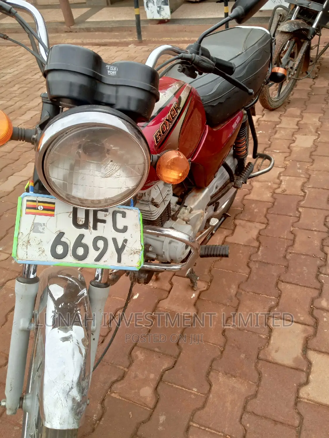 Bajaj Boxer 2022 Red