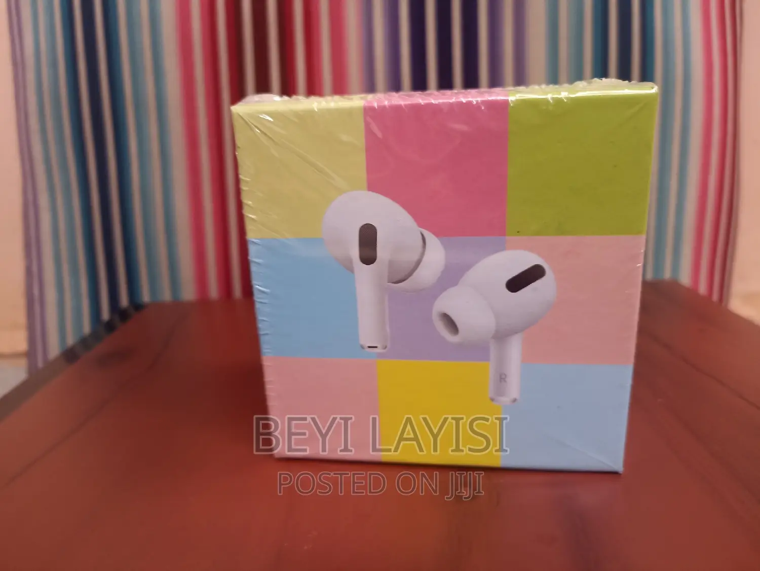 Airpods Pro Earphones White Checked Coloured