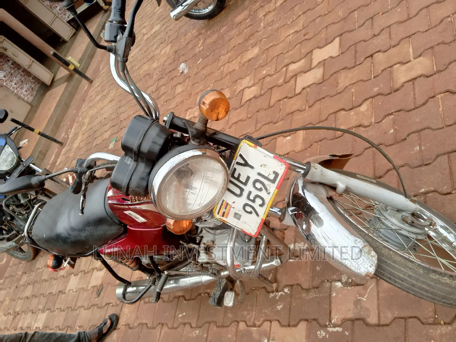 Bajaj Boxer 100 2023 Red