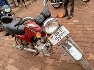 Bajaj Boxer 2024 Red