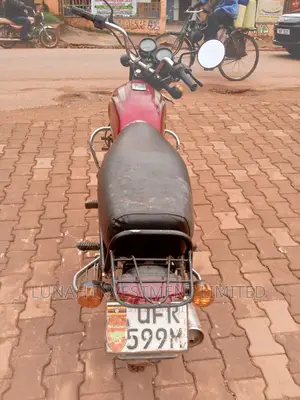 Bajaj Boxer 2024 Red