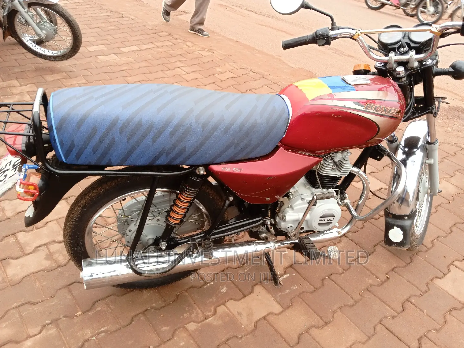 Bajaj Boxer 2024 Red
