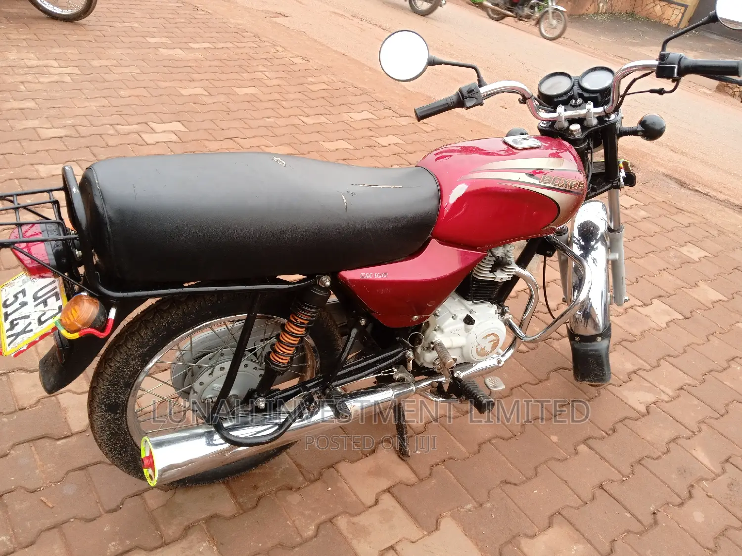 Bajaj Boxer BM100ES 2023 Red
