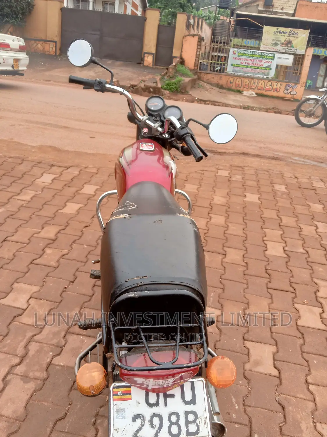Bajaj Boxer 2024 Red