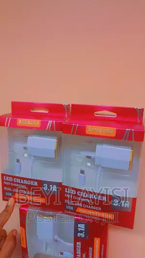 Fast Charging Led Usb Charger Dual Ports