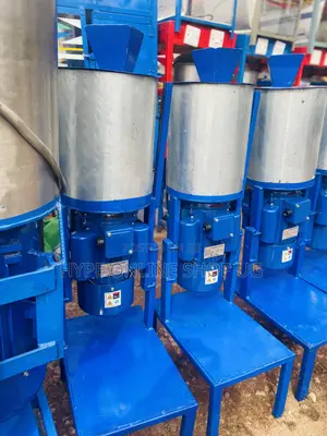Photo - 7kg Business Machines 022