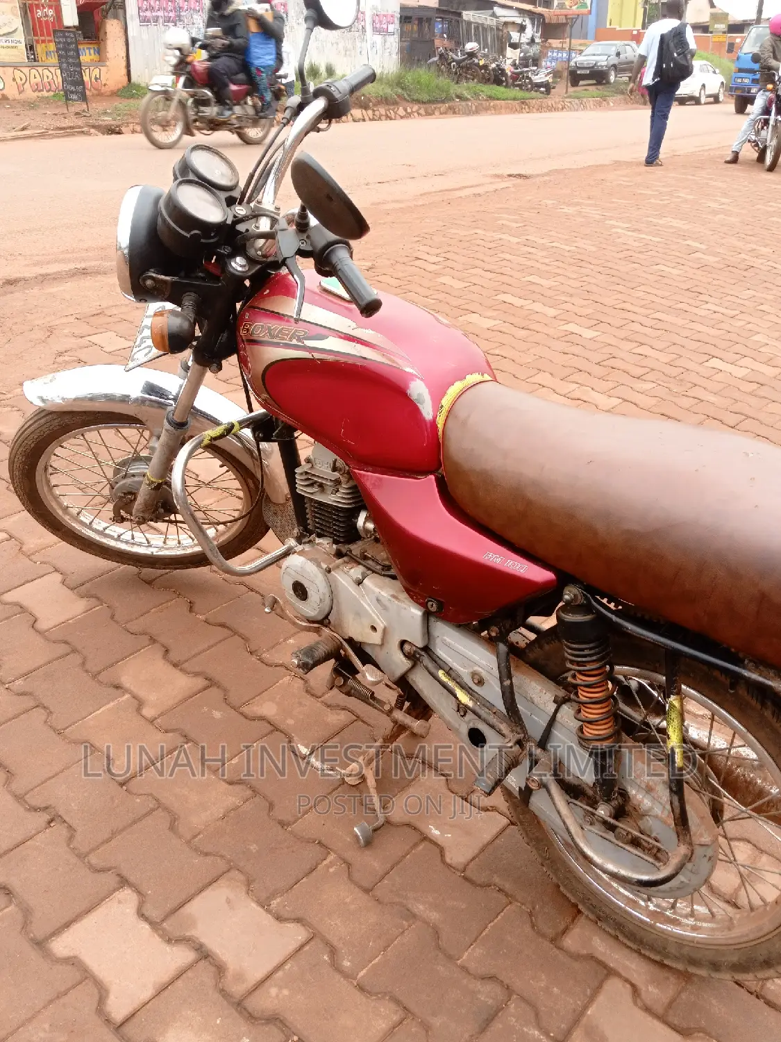 Bajaj Boxer 100 2023 Red