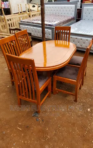 Wooden Dinning Table / 6seaters / Best / Furniture / Dining