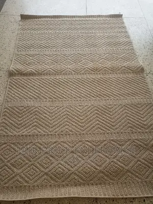 Center Carpet Rug in 1'5M / 2'5M