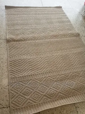 Center Carpet Rug in 1'5M / 2'5M