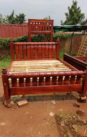 German Bed / 5by6 Bed / Wooden Bed / Good / Best Furniture