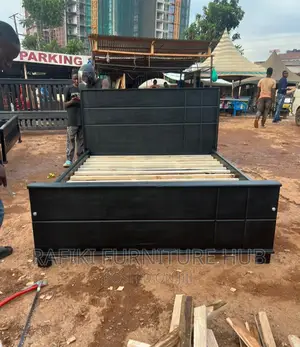 Tile Bed / 5by6 Bed / Wooden Bed / Good / Best Furniture