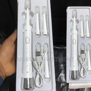 Photo - Rechargeable Toothbrush Set