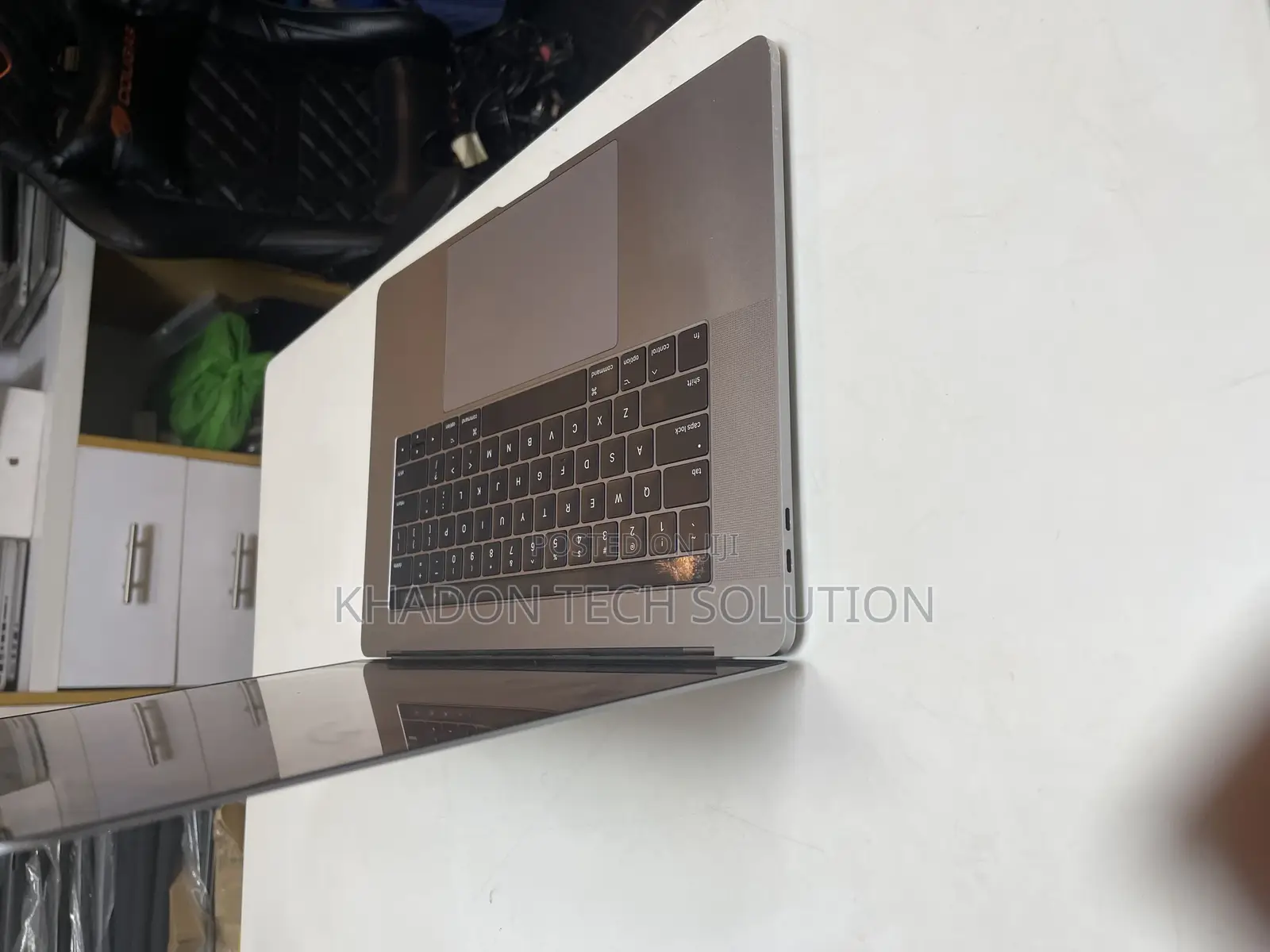 Laptop Apple MacBook 2017 16GB Intel Core I7 SSD 512GB
