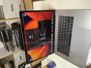 Laptop Apple MacBook 2017 16GB Intel Core I7 SSD 512GB