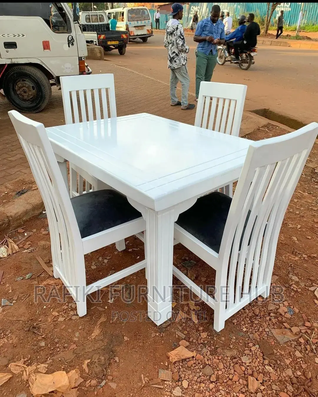 Wooden Dinning Table / 4seaters / Best / Furniture / Dining