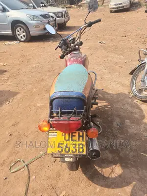Bajaj Boxer 100 2015 Red