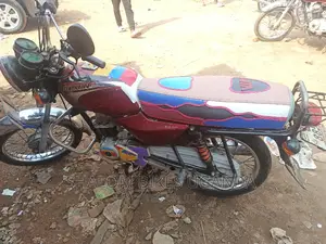 Bajaj Boxer 100 2019 Red